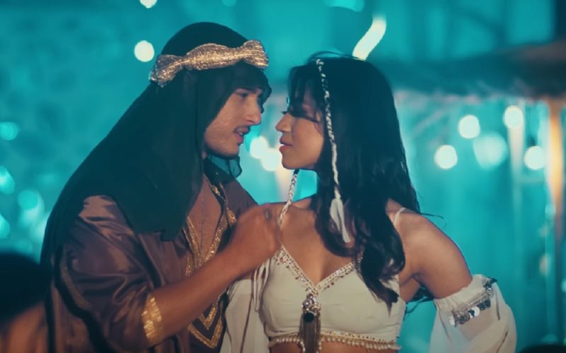 ‘बैमानी’मा पुष्प र कविताको रोमान्स (भिडियो)